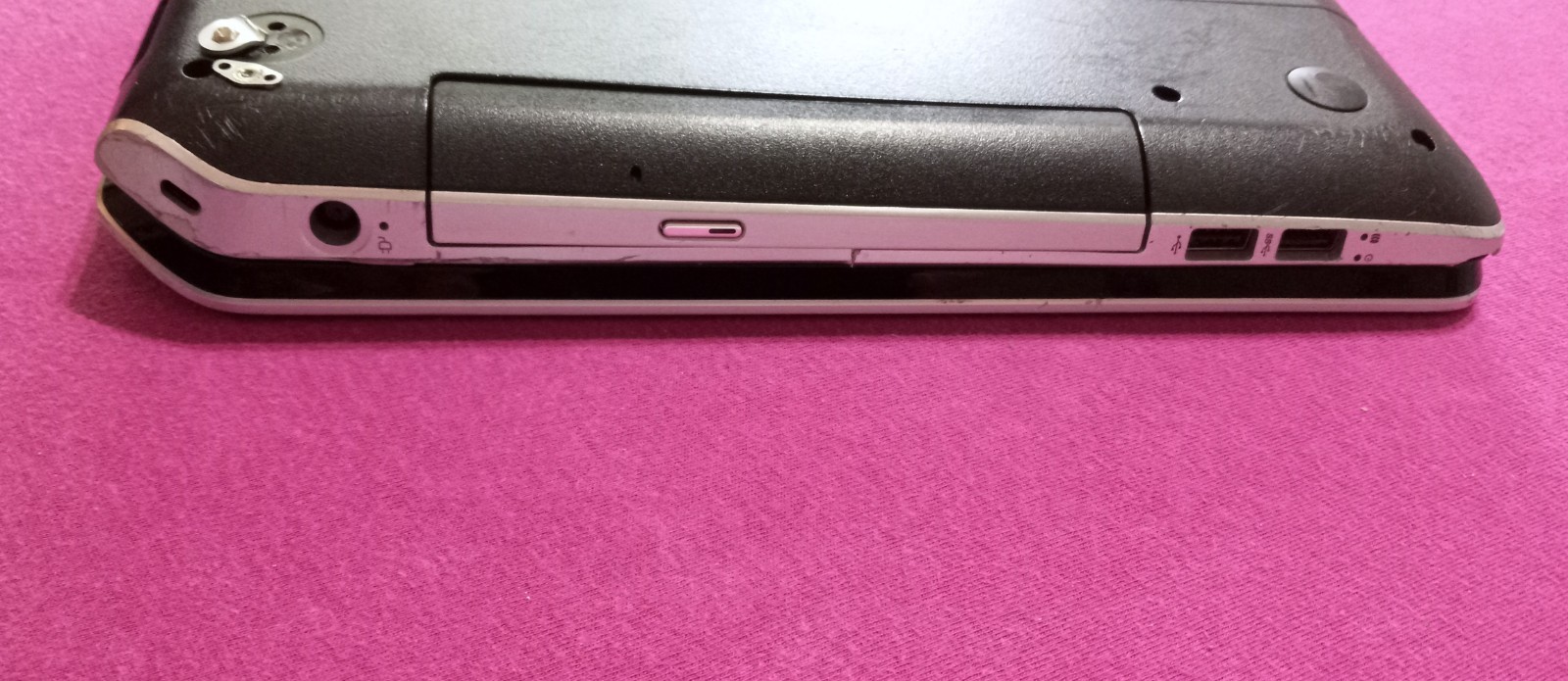 HP DV7 7000 Pavilion laptop Intel i7-3630qm 2.4-3.4Ghz 8GB ram 250GB SSD Wifi 5