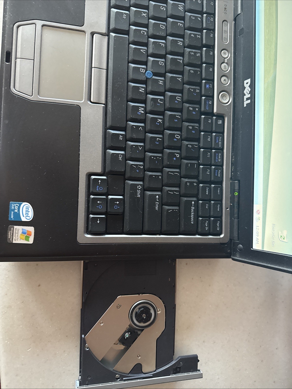 Dell Latitude 14in. (60GB, 1.83GHz, 1GB) Notebook/Laptop – Gray – D620 No Cords