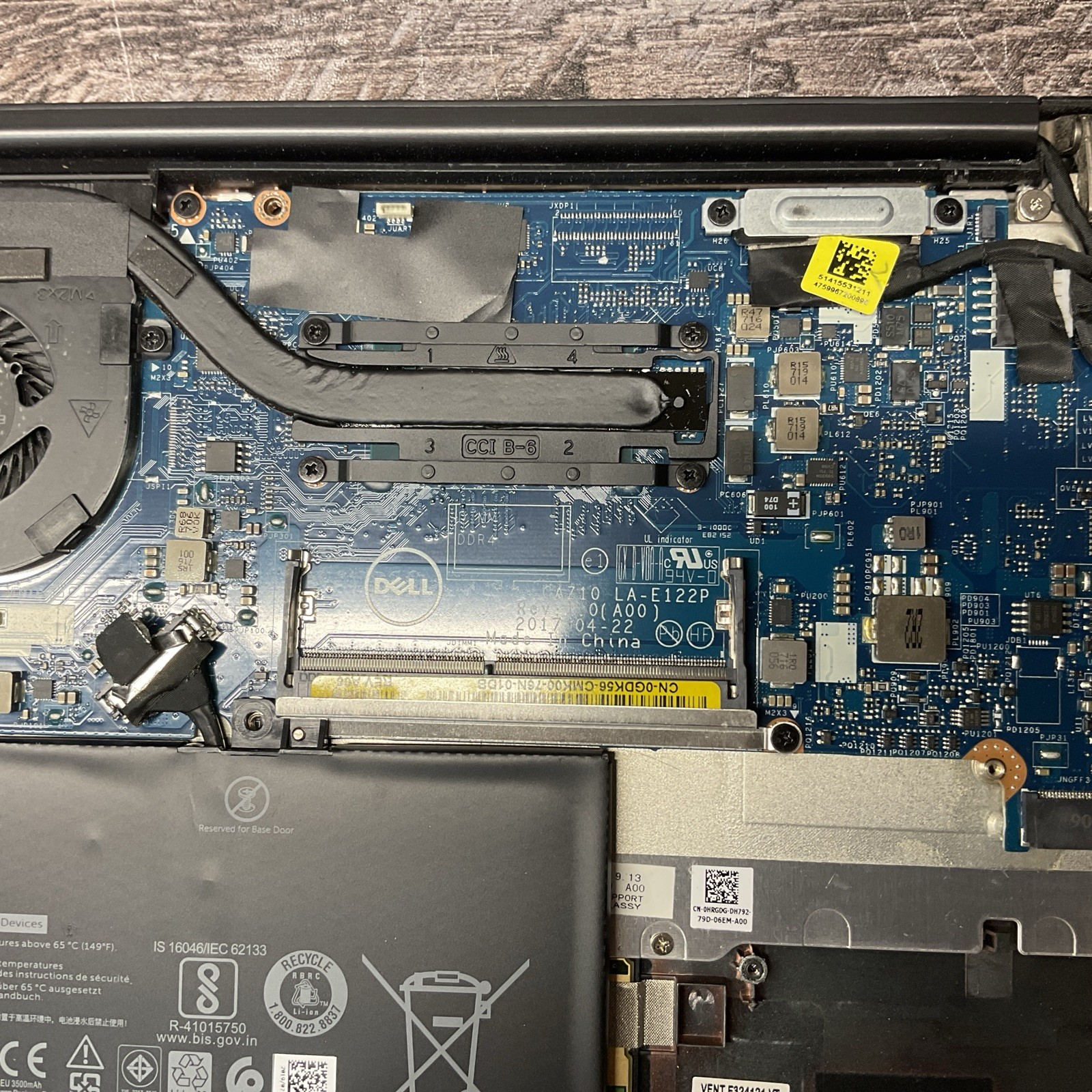 Dell Latitude 7380 / i5 7th Gen / BIOS Unlocked / No RAM / No SSD / P20