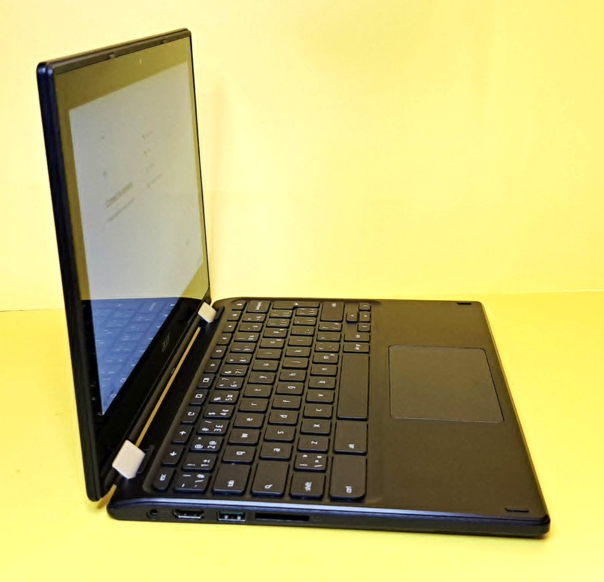 ACER N15Q8 CHROMEBOOK 11.6″ TOUCHSCREEN 4GB RAM 32GB FLASH INTEL CELERON LAPTOP