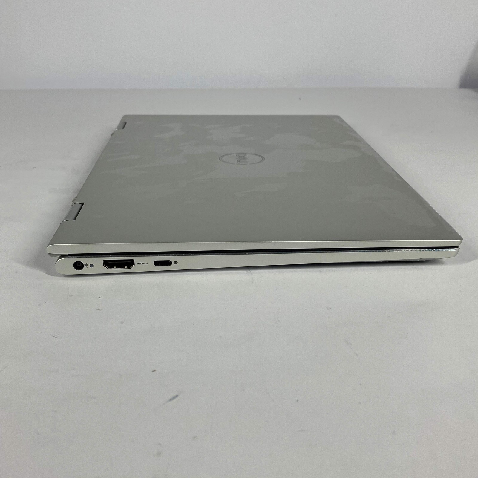 Broken Dell Inspiron 7300 13.3″ i5-10210U 1.6GHz 8GB RAM 512GB SSD Cracked Scree
