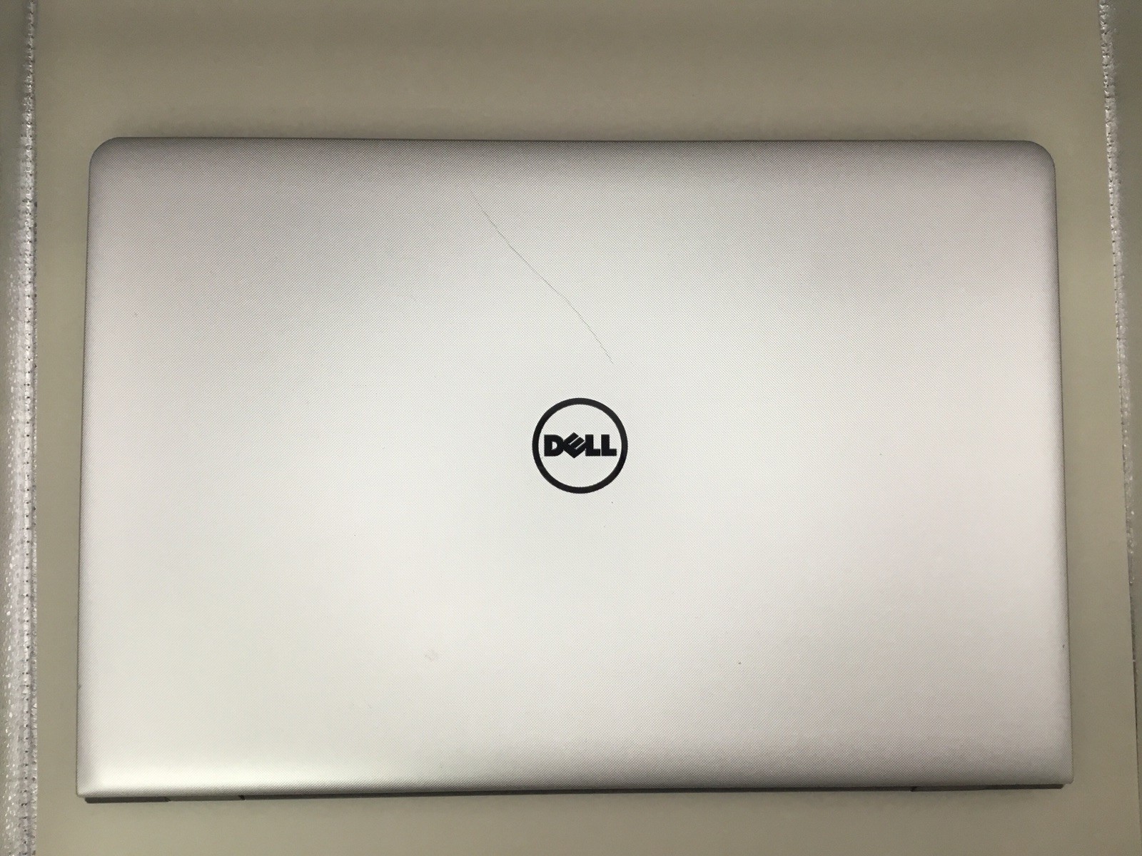 Dell Inspiron 5759 17.3″ Laptop w/ 8GB RAM i5-6200U CPU – No HDD/OS/NO BATTERY