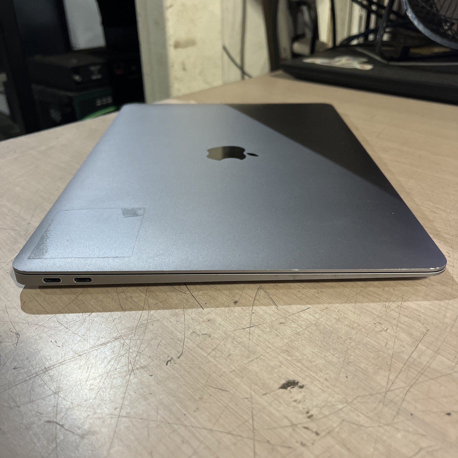 APPLE MACBOOK AIR 13″ SCISSOR, 2020 CORE I3-1000NG4 1.1GHZ 8GB RAM 256SSD