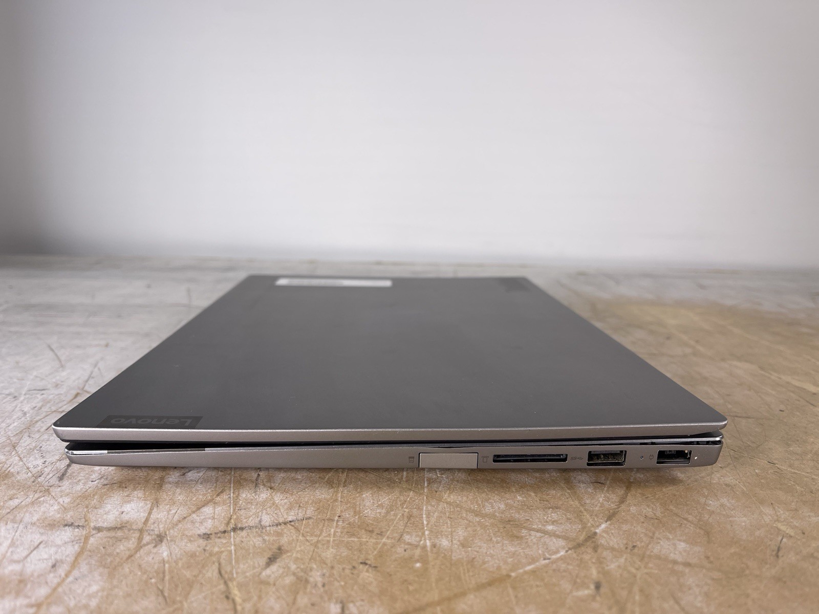 LENOVO THINKBOOK 14-IIL i7-1065G7 @ 1.30GHz, 4GB RAM, NO HDD/OS