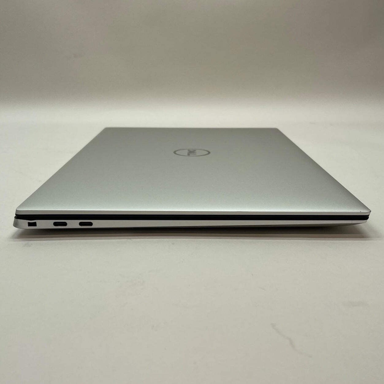 Dell XPS 15 9530 15.6″ i9-13900H 2.6GHz 32GB RAM 1TB SSD GeForce RTX 4070