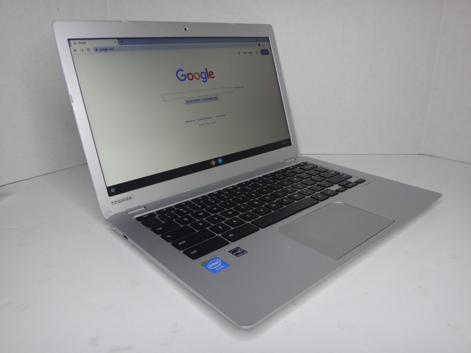 TOSHIBA Chromebook 2 CB30-B3122 PLM02U-00J008 Laptop TESTED / WORKING