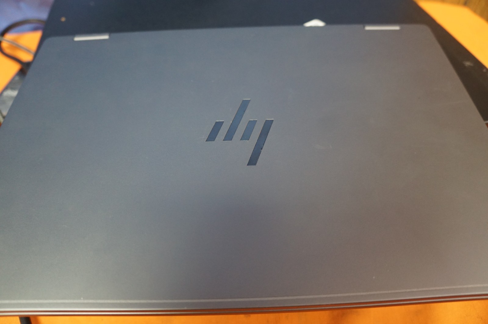 HP OmniBook X Flip 2-in-1 14” 2K Touch Laptop AMD Ryzen AI 7 350 24GB 1TB!