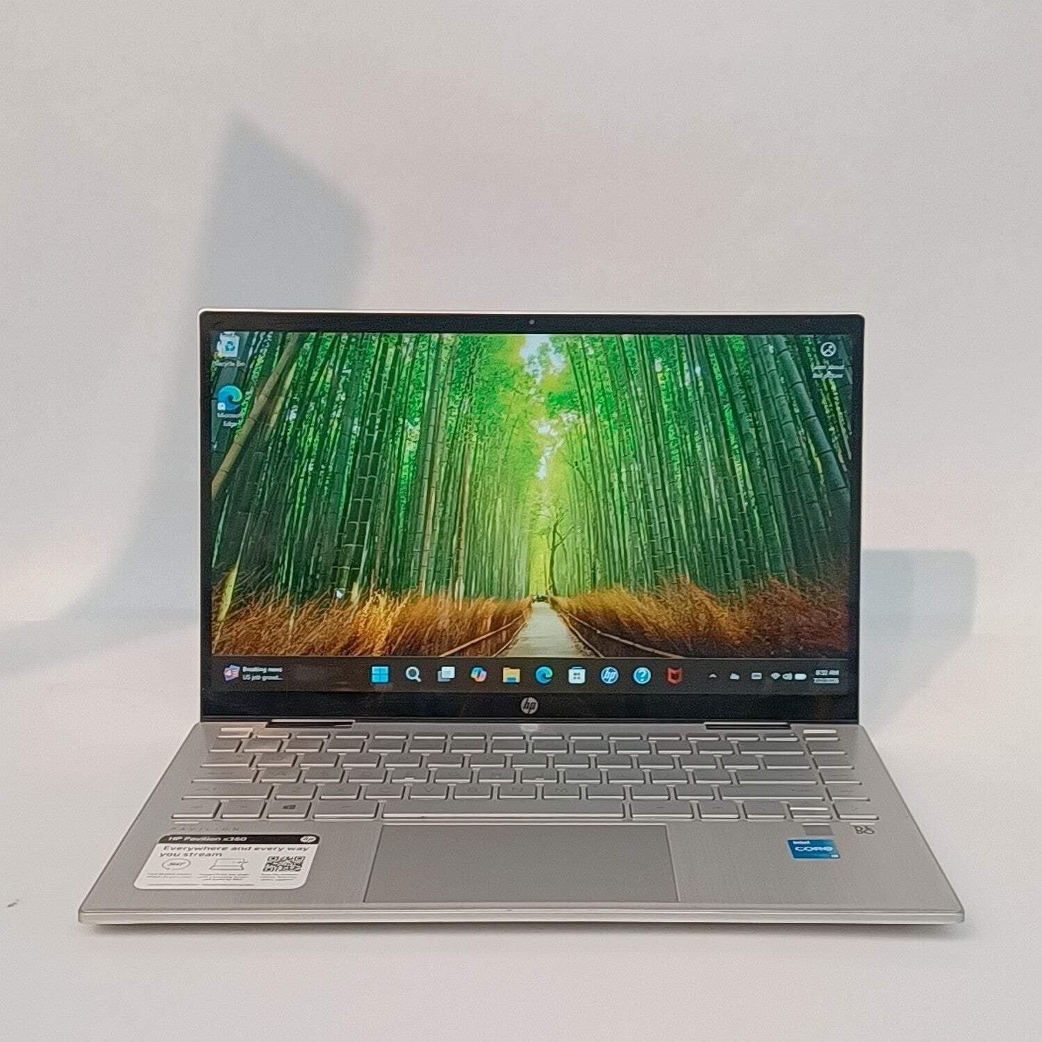 HP Pavilion x360 14″ i3-1125G4 2.0GHz 8GB RAM 256GB SSD