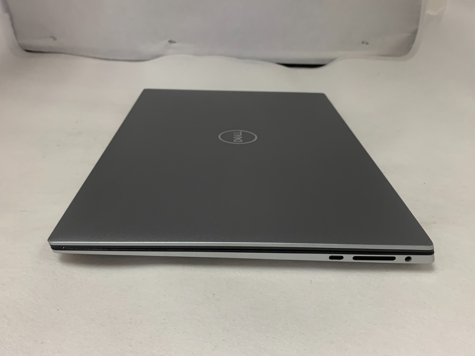 Dell Precision 5560 15.6″ UHD+ Touch i7-11850H 32GB 512GB NVMe NVIDIA RTX A2000