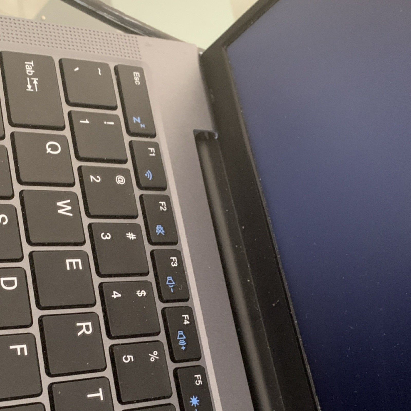 ACEMAGIC 15.6″ Notebook Laptop AMD Ryzen Windows, Webcam, Wi-Fi, Gray