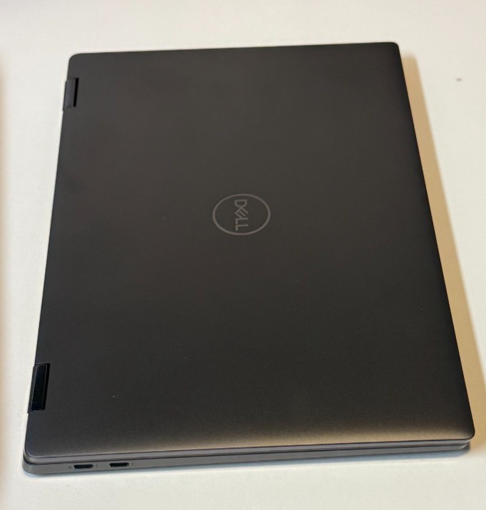 Dell Latitude 9330 13.3″ 2-in-1 Touch i7-12th Gen 32GB RAM 512GB SSD Win 11 Pro