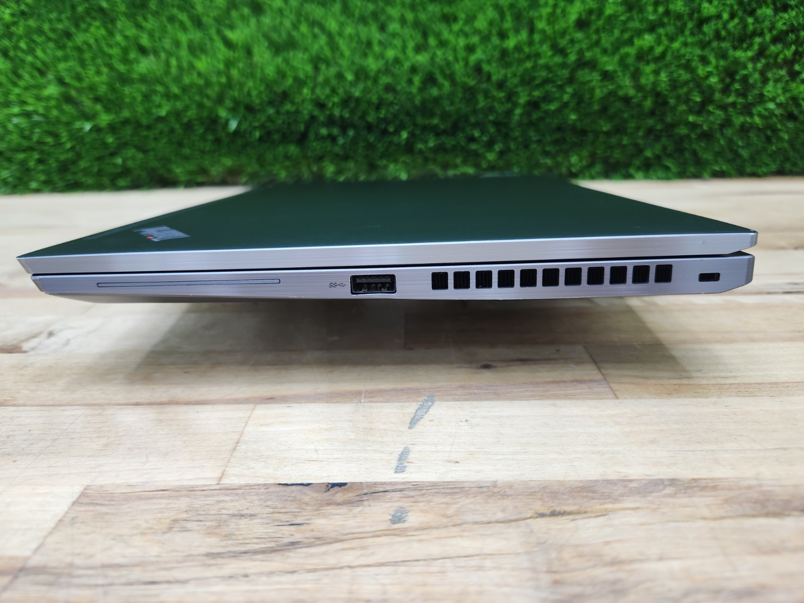 Lenovo ThinkPad X13 Gen 2 Touchscreen i7-1165G7 16GB 256GB SSD Windows 11 Pro ~