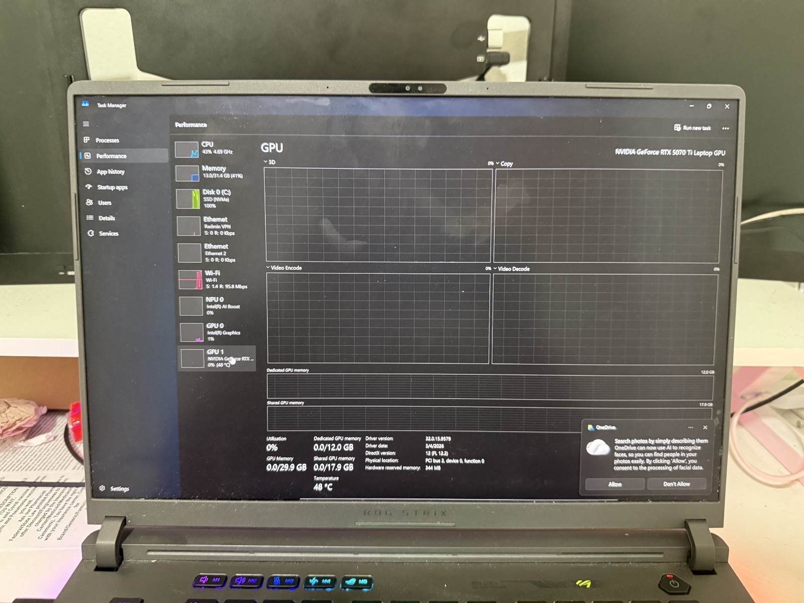 ROG Strix G16 G615 QHD+ 2.7 GHz Ultra 9 275HX 32GB 1TB RTX 5070 Ti Excellent