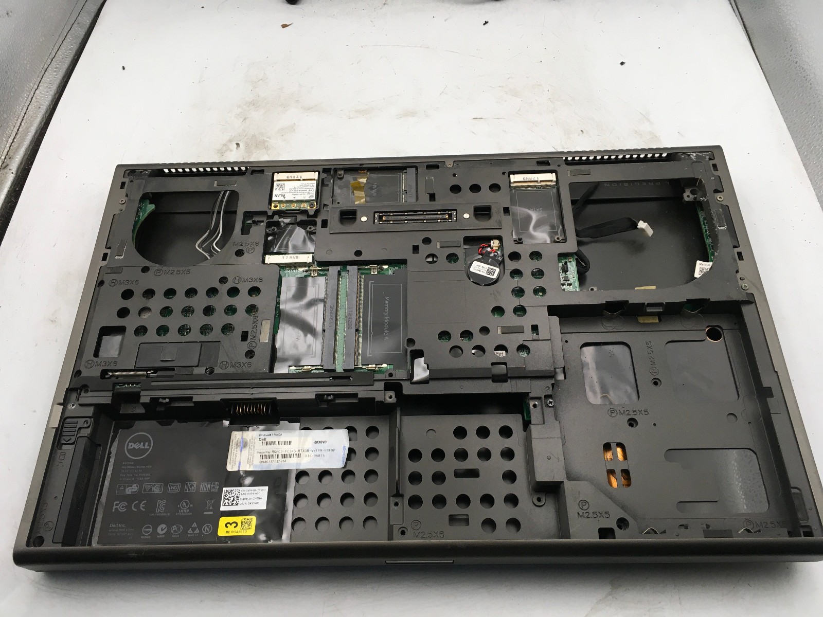 DELL PRECISION M6600 – FOR PARTS/MISSING PARTS – INTEL I5 2ND GEN – NO RAM – BB!
