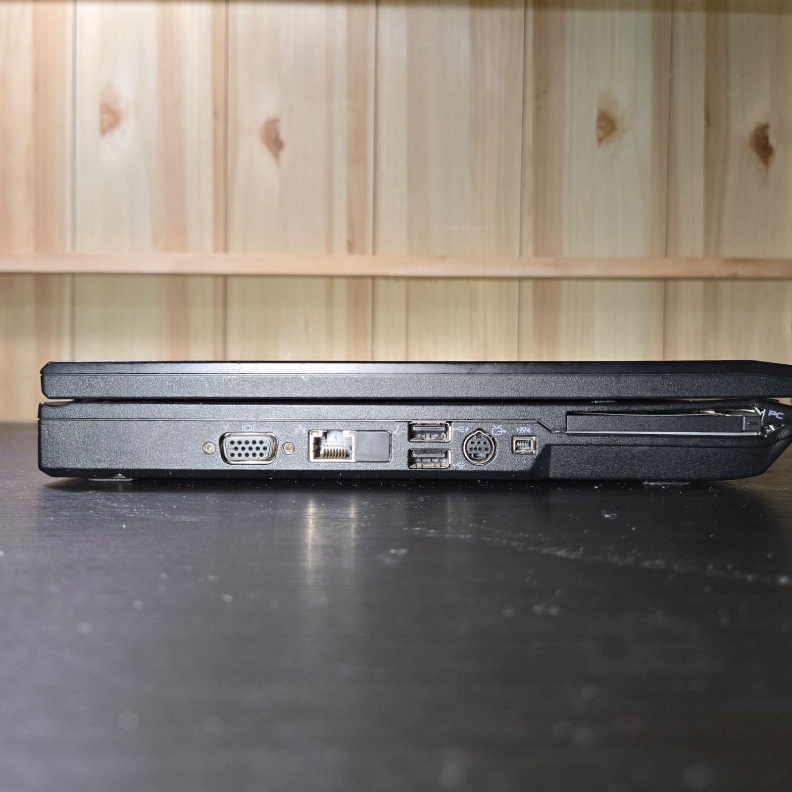 Dell Latitude E5400 14″ Laptop Core 2 Duo P8600 2.27GHz 4GB 500GB HDD Win 10