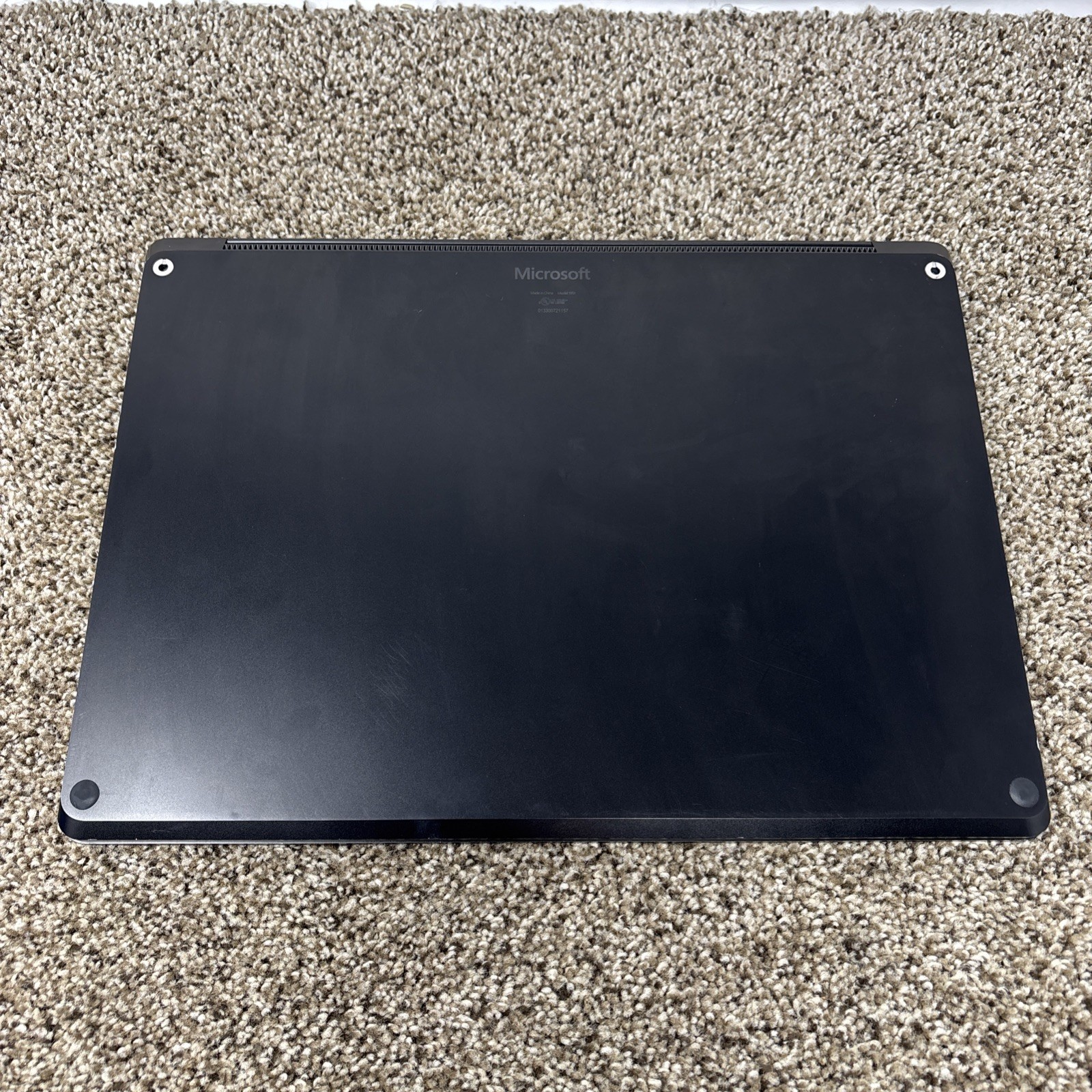 Surface Laptop 4 13.5″ 1951 Intel Core-i7-1185G7 32GB RAM 1TB NVMe – Touch W/ AC