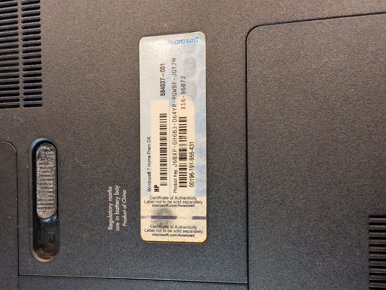 HP 2000 Laptop Windows 7 Vision AMD Dual Core And AMD Radeon Graphics For Parts