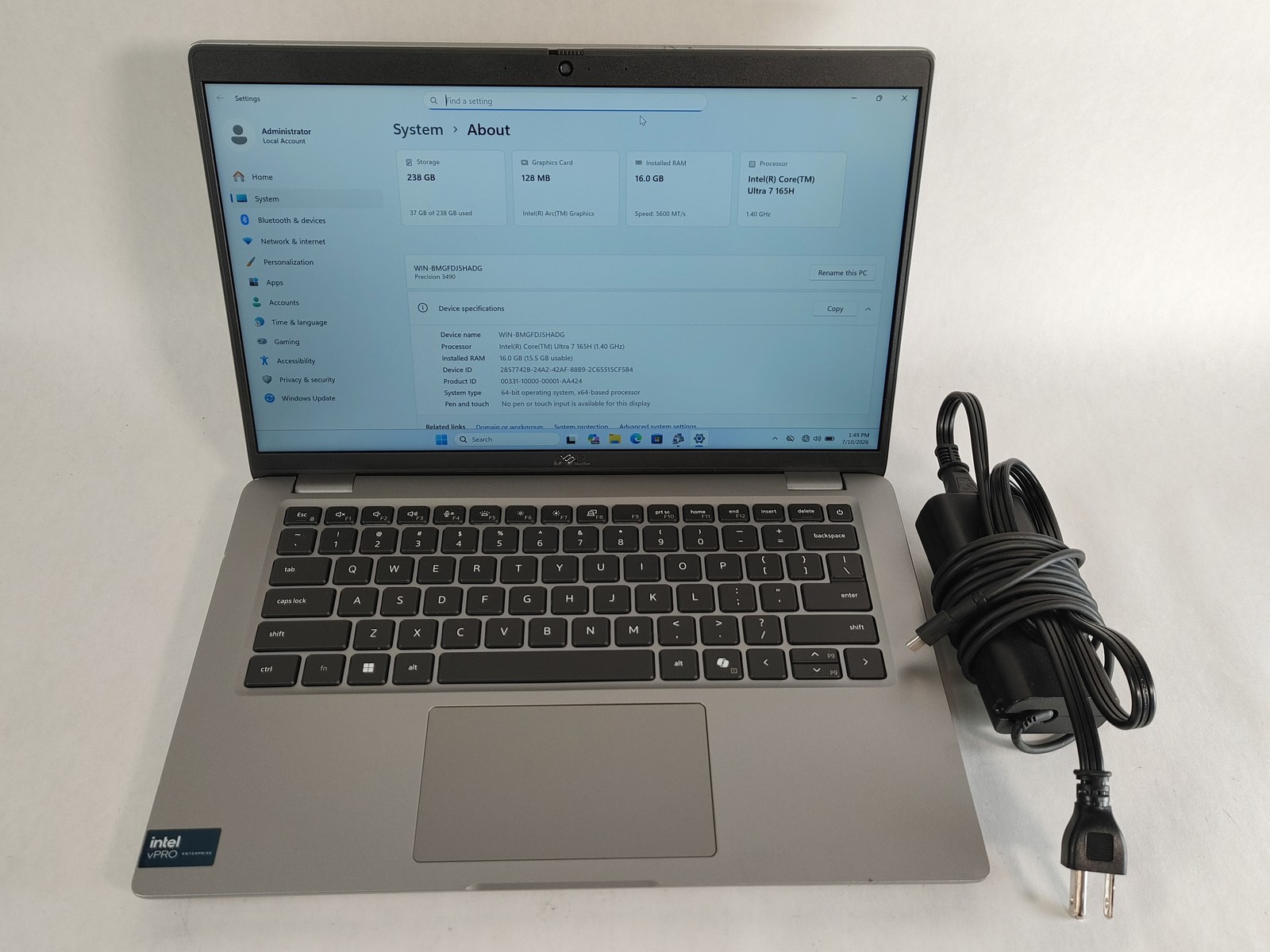 Dell Precision 3490 Core Ultra 7 165H 1.40 GHz 16 GB DDR5 256 GB NVMe Windows 11
