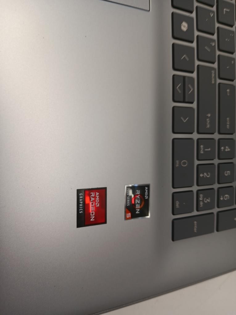 hp laptop 17-cp3401nr (P07015442)