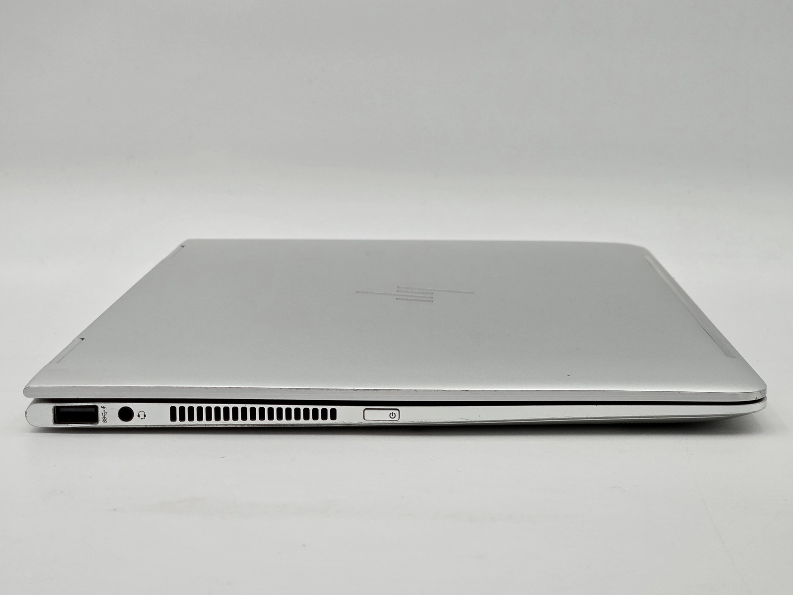 HP Spectre x360 13.3″ FHD Touch 2-in-1 i7-7500U 16GB 512GB SSD Win10