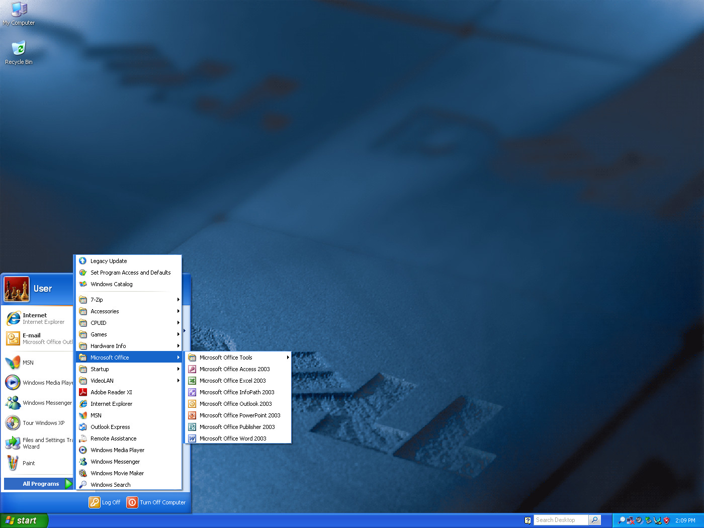 Dell Inspiron 8200 Pentium 4 @1.70GHz 1GB RAM 80GB HDD Windows XP Pro SP3