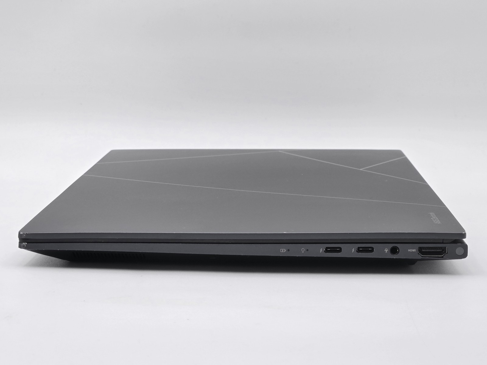 ASUS Zenbook 14X OLED UX3404 14.5″ 2.8K Touch i5-13500H 8GB 512GB SSD Win 11