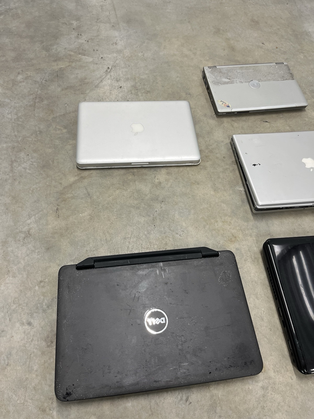 Lot of 5 Mixed Brand Laptops | Apple, Toshiba, Dell | Read Description