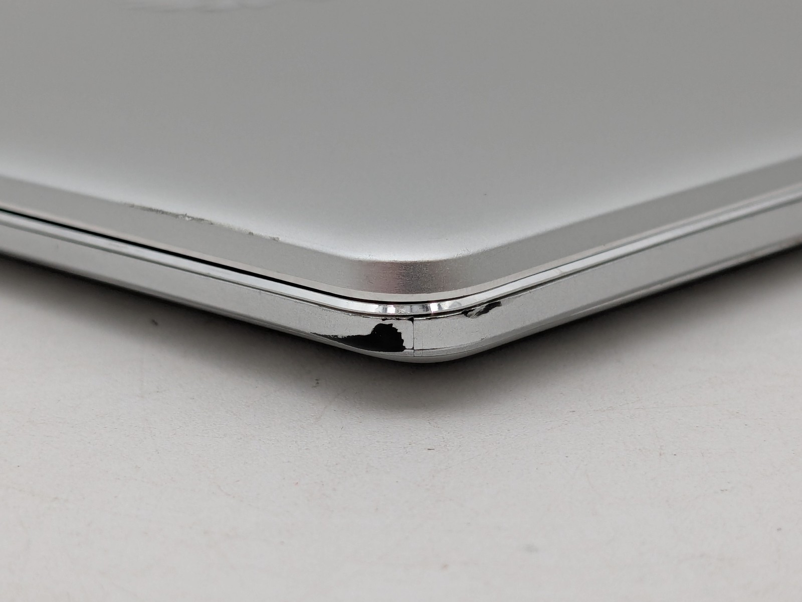 Matebook 13 WRT-W9 13″ 2160 x 1440 I5-8265U 512GB SSD 8GB W11 MX250 *READ*