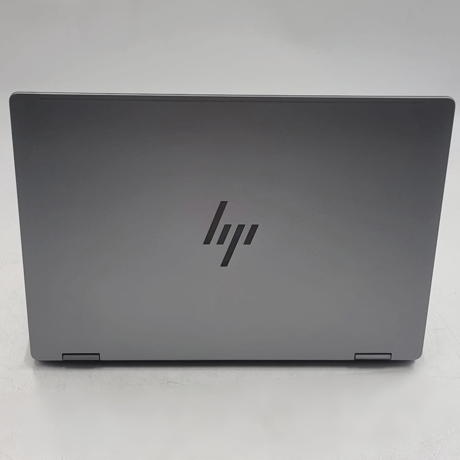 HP OmniBook X Flip 14″ Touchscreen Laptop Ultra 5 226V 16GB 500GB SSD