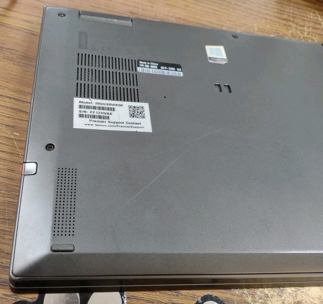 Lenovo ThinkPad X1 Yoga 4th Gen 14″ W/16GB, 256GB, i7-8665U, Touch, Stylus.