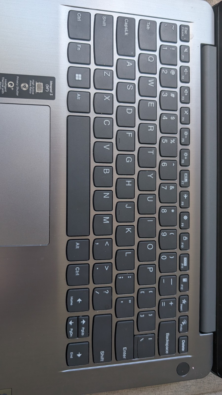 Lenovo IdeaPad 3 14ITL05 14″ (128GB SSD, Intel Core i3-1115G4, 3.00GHz, 4GB RAM,