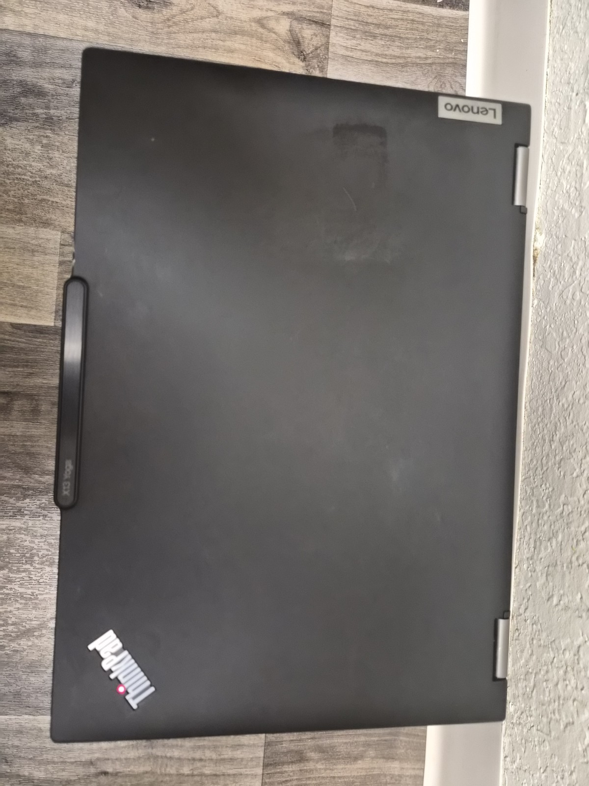 Lenovo ThinkPad X13 Yoga Gen 4 13.3″ Touchscreen 2-in-1 16GB RAM, No Ssd