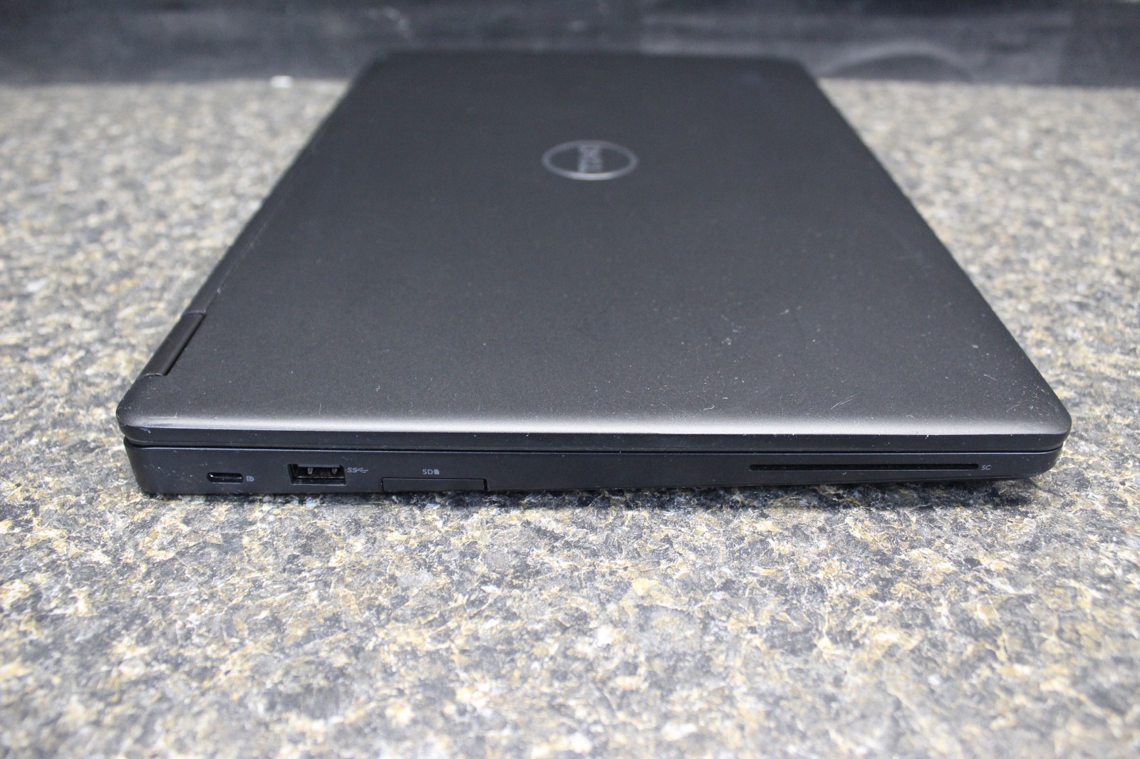 Dell Latitude 5490 I7-8650U 256GB M.2 SSD 16GB DDR4 Win 11Pro