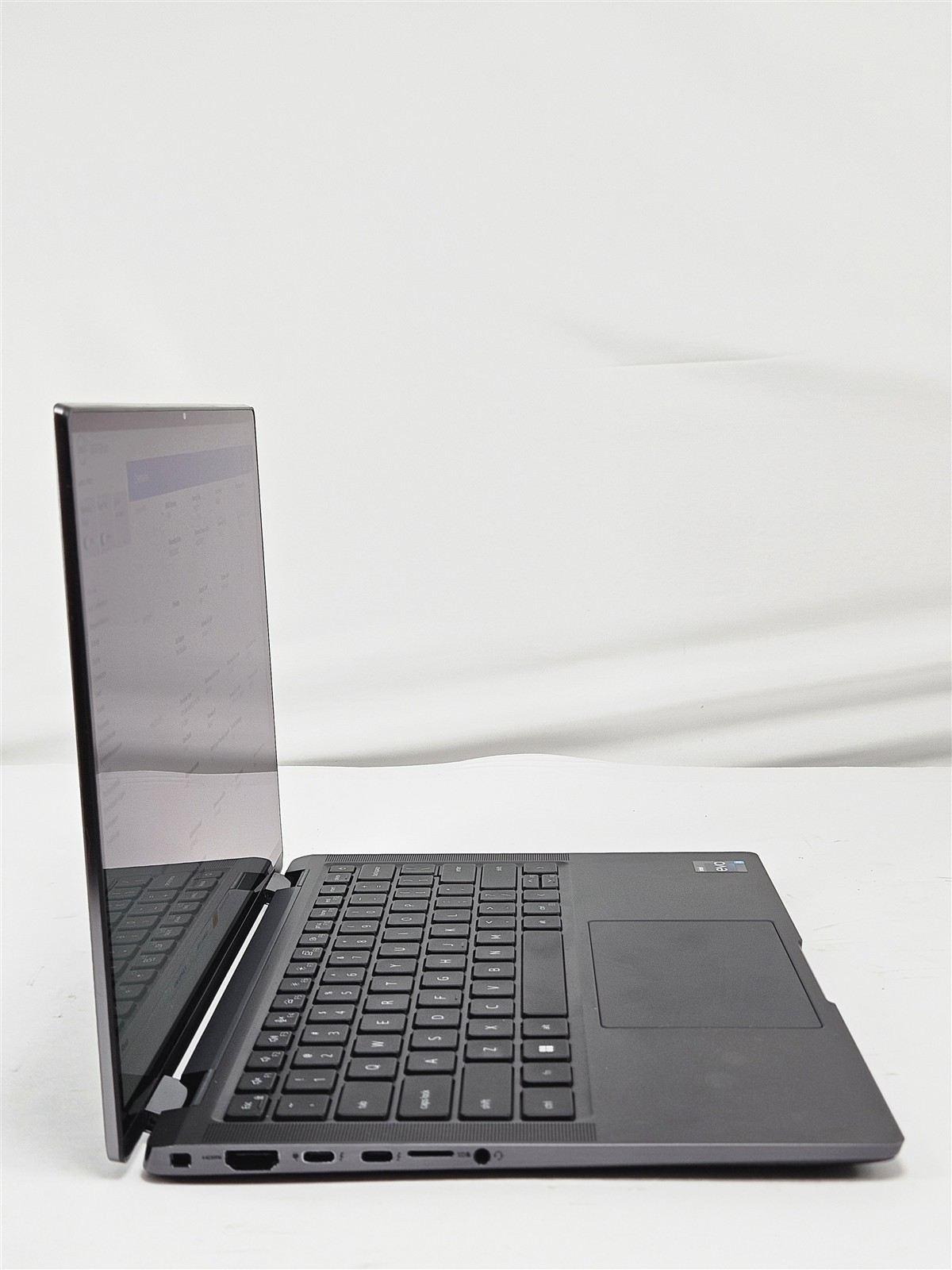 Dell Latitude 9430 2-in-1 Intel Core i7-1265U 32GB RAM 512GB SSD 14″