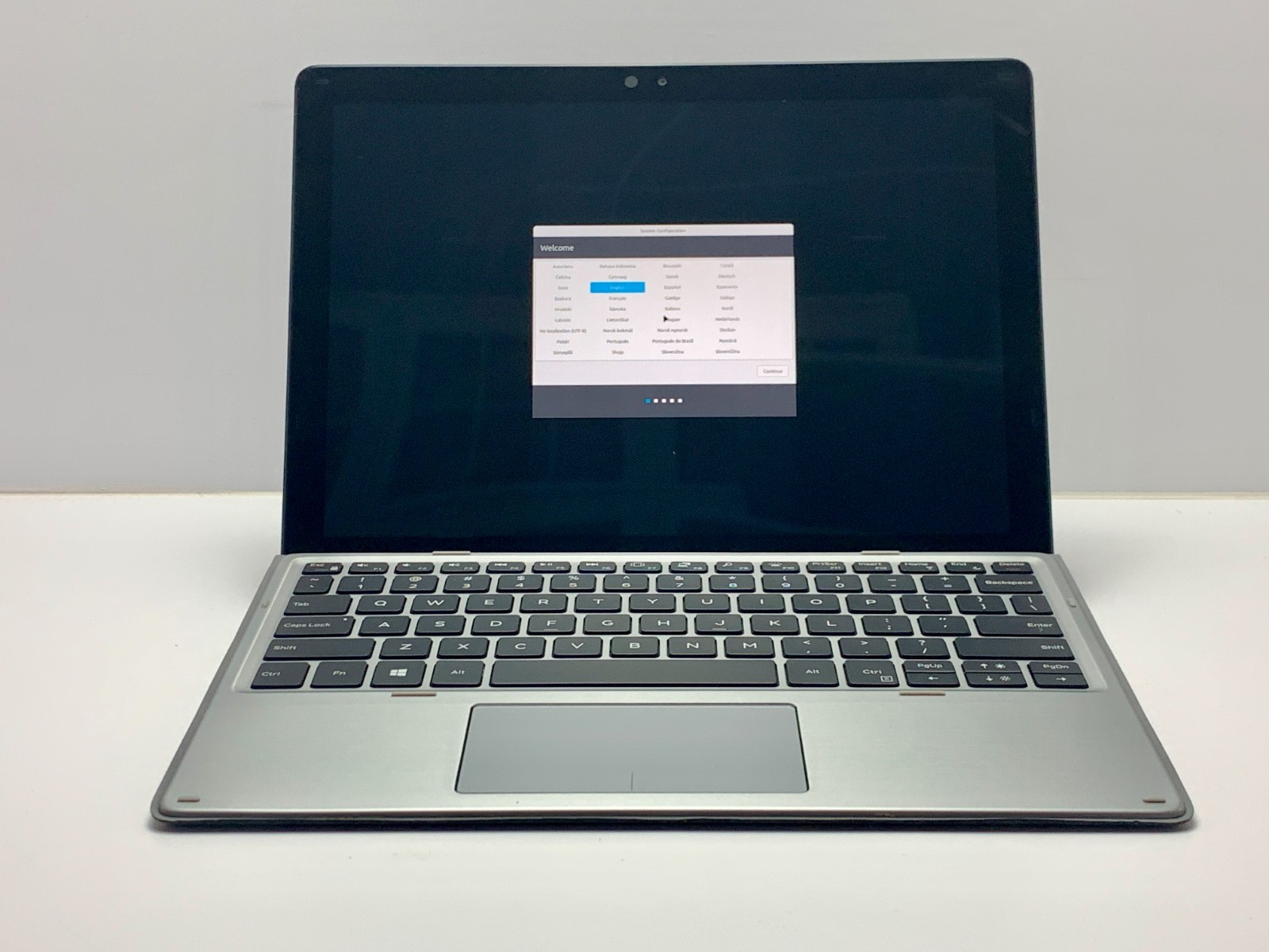 Dell Latitude 7200 2-in-1 | i5-8365U | 8GB RAM | 256GB NVMe | LINUX | READ