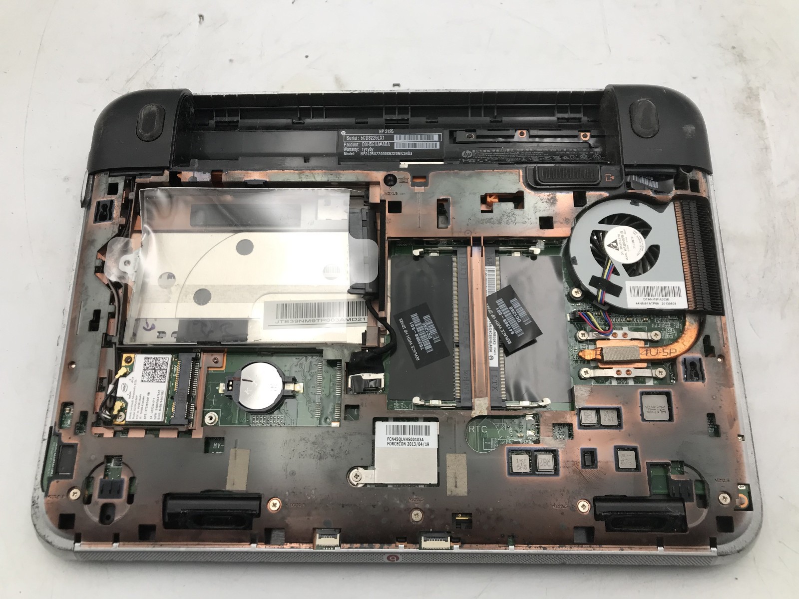 HP 3125 LAPTOP – BOOTS TO BIOS – AMD E2 2000 – NO RAM – 12″ -READ DESCRIPTION-BB