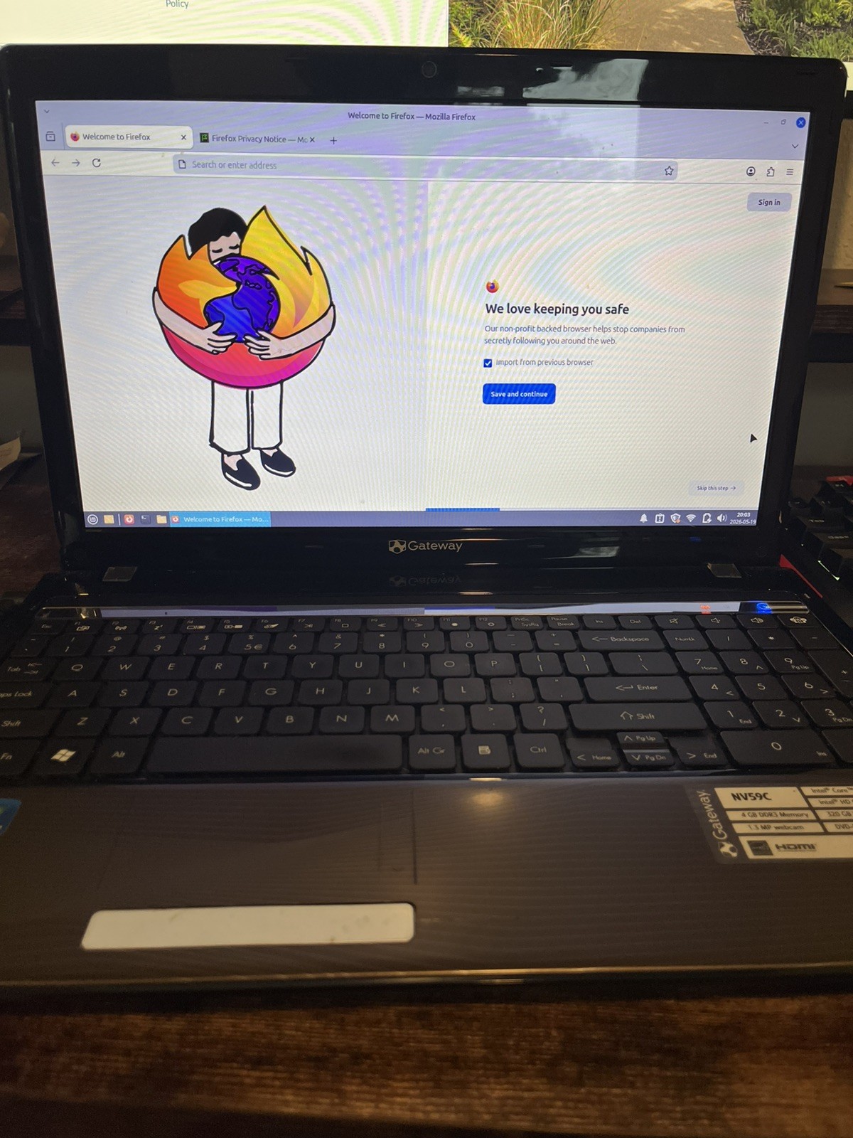 GATEWAY NEW90 LAPTOP – INTEL CORE I3 – 4GB RAM – BAD BATTERY READ DESCRIPTION