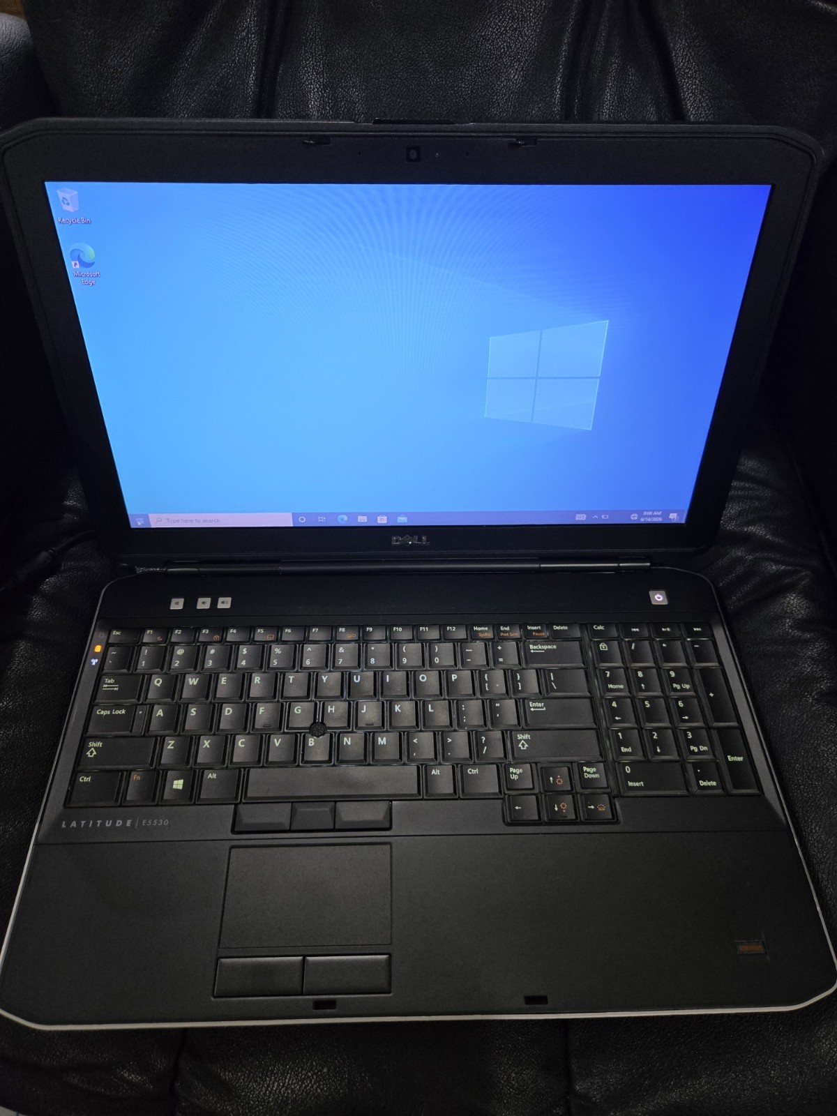 Dell Latitude E5530 Core i3-2120M, 4GB RAM, 450GB SSD, Win10 Pro