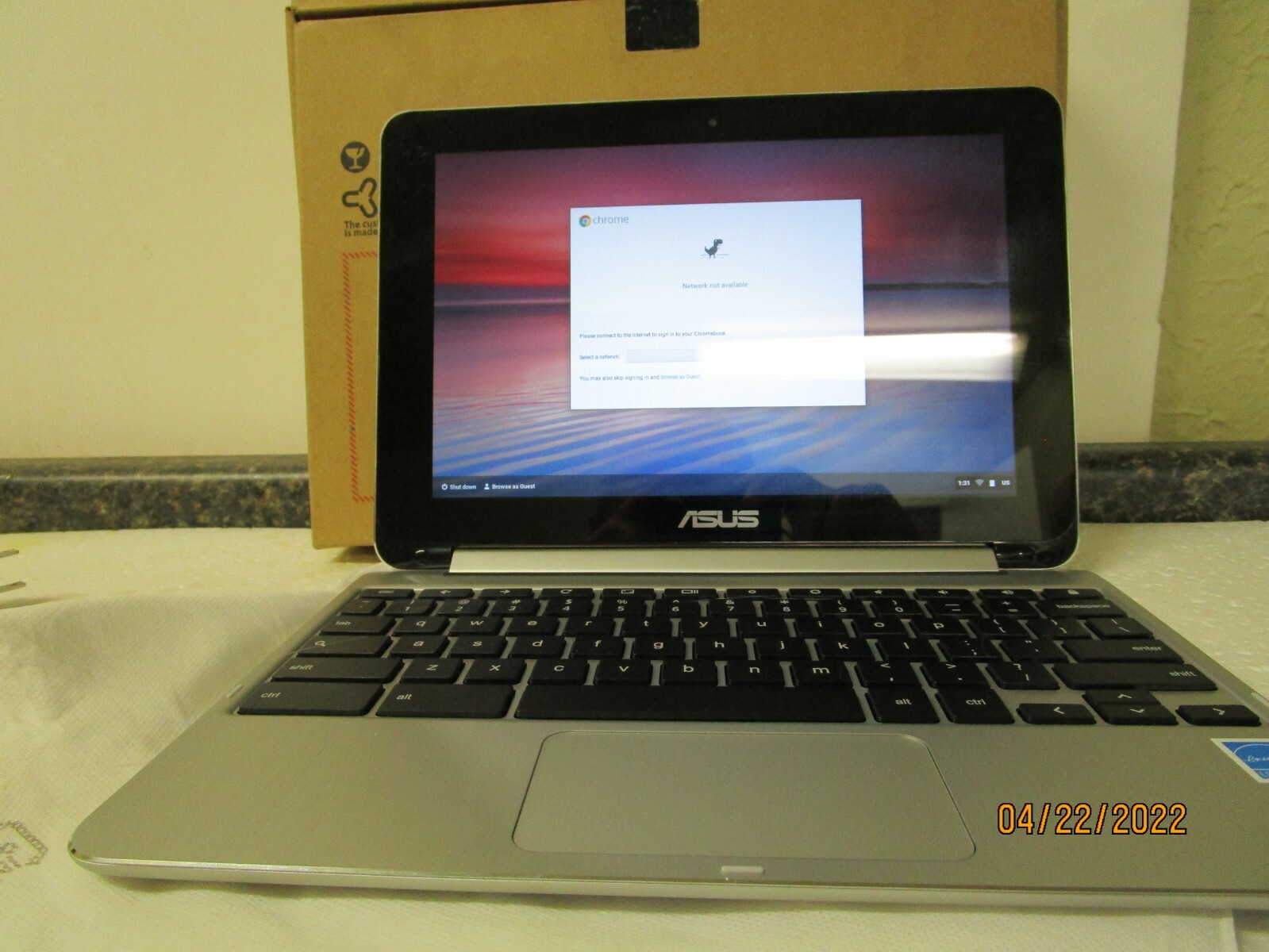 Asus C100P Flip 2-in-1 10″ Chromebook 1.8GHz 16GB 4GB – Faint Horizonal Line