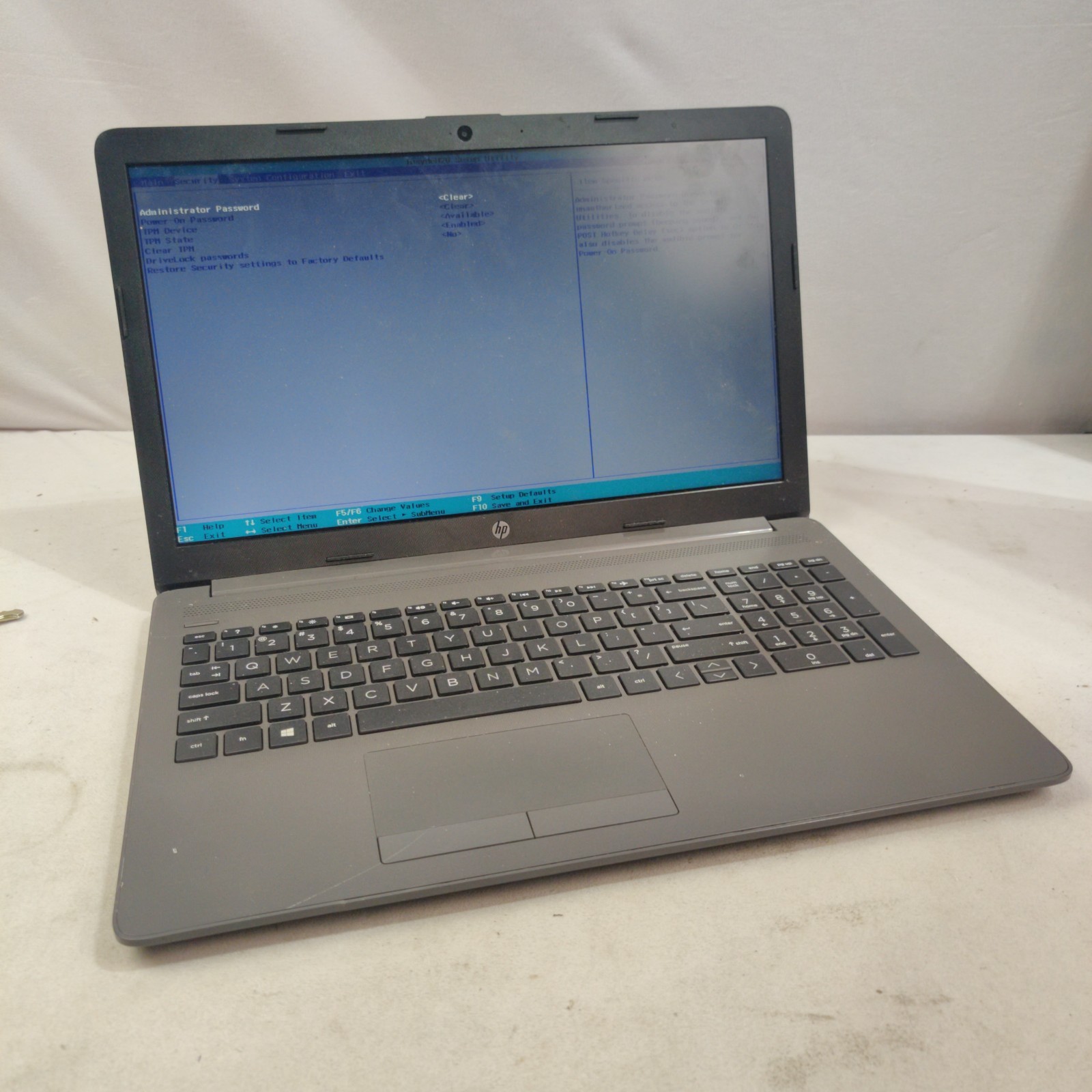 HP 255 G7 15.6″ A4-9125 2.3GHz 8GB RAM Win 10 (NO HDD/AC ADAPTER)