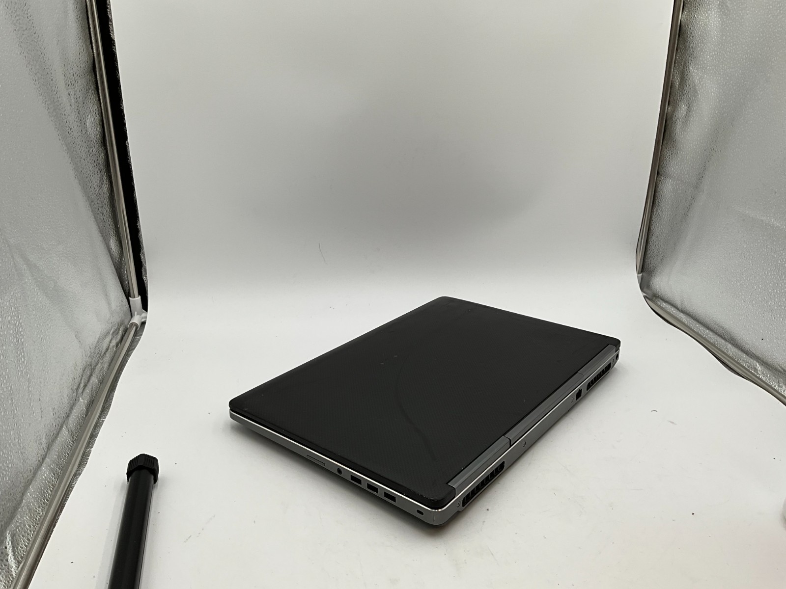 DELL Precision 7710 i7-6820HQ 32GB 512/500GB 17.3″ M3000M LAPTOP 8JKL0G2 NO OS