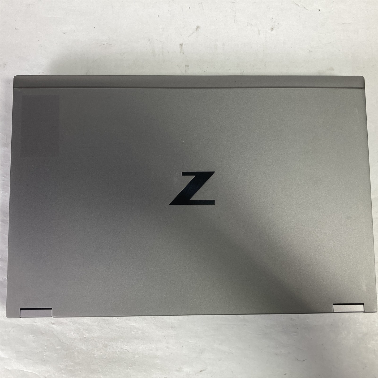 HP ZBook Fury 15 G8 15.6″ Core i9-11950H 2.6GHz – 32GB – 1TB NVMe SSD – Win 11