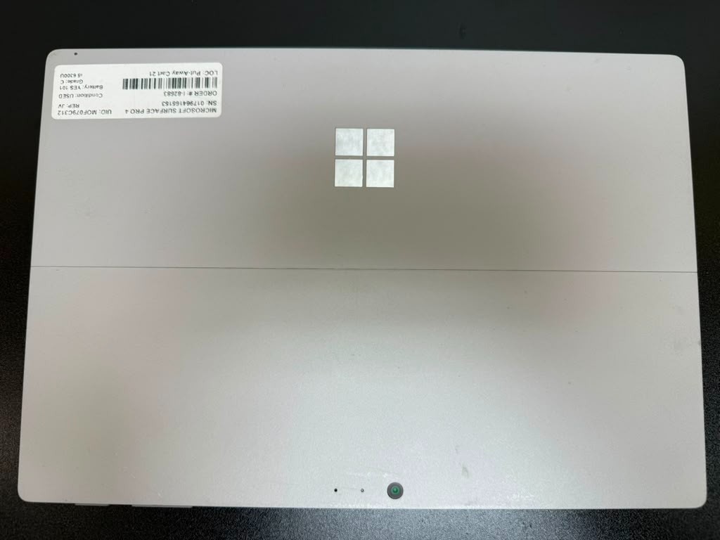Microsoft Surface Pro 4 12.3″ i5-6300U 8GB RAM 256GB
