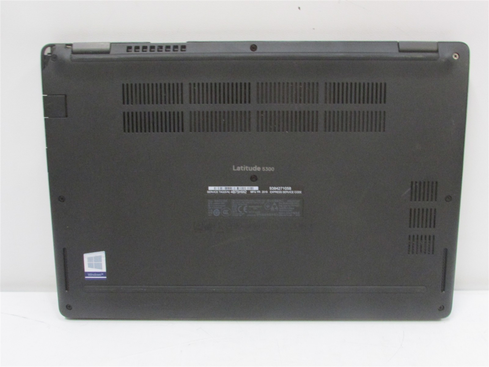 Dell Latitude 5300 i5-8365U 1.6GHz 8GB RAM 256GB NVME 13.3″ Win 11 Pro COSM DMG
