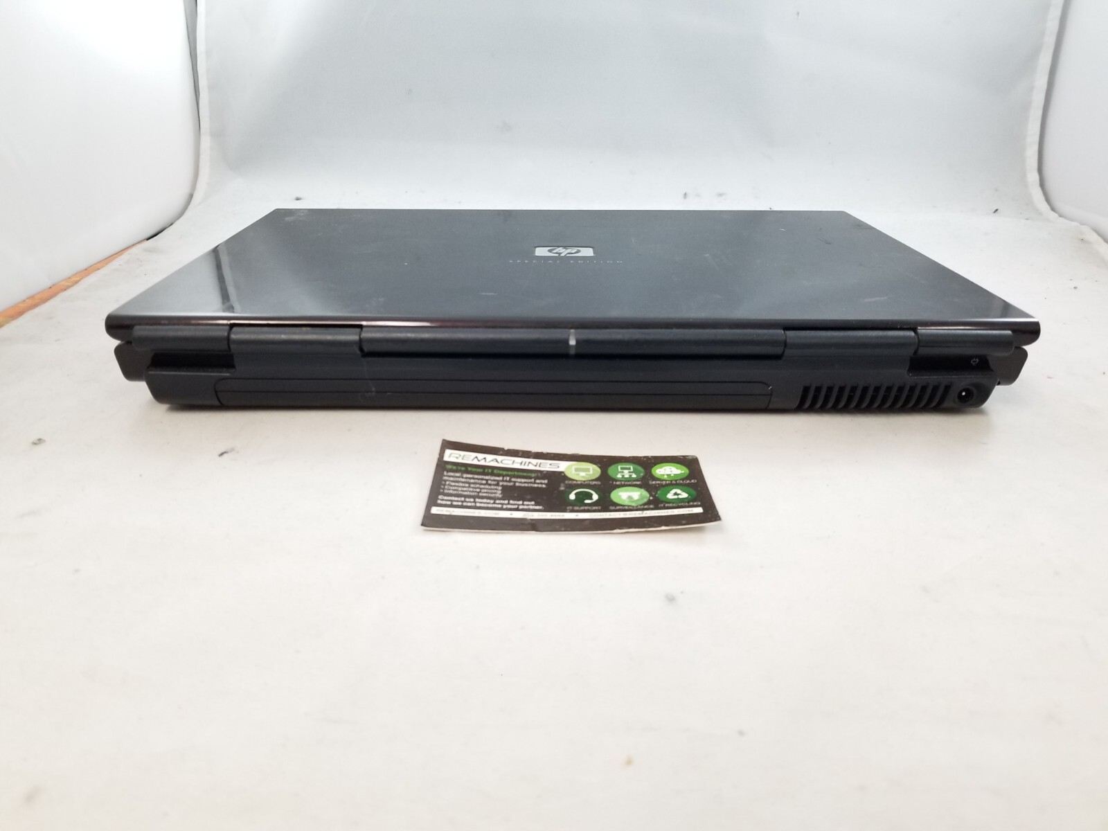 HP Pavilion dv1000 Special Edition 14.1″ Laptop Pentium M 1.6GHz 512MB 80GB Read