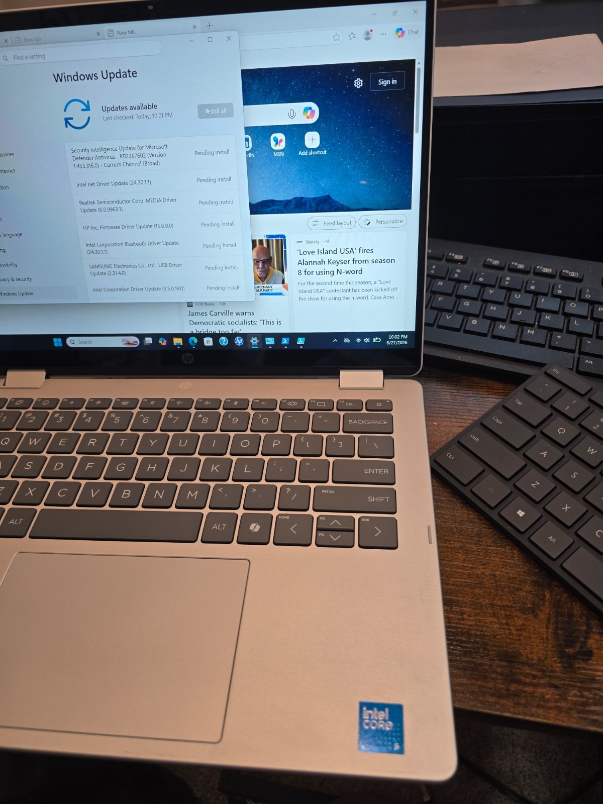 HP- Omnibook 5 Flip 2-in-1 14 (8gb ram, 512gb ssd)