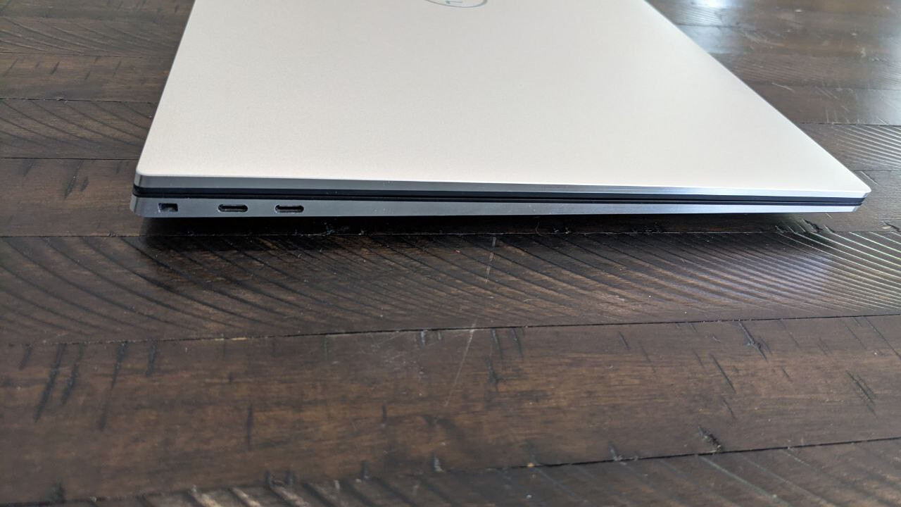 Dell XPS 17 – 9700 – i9-10885H / 64GB RAM / 2TB SSD / 2060 GPU