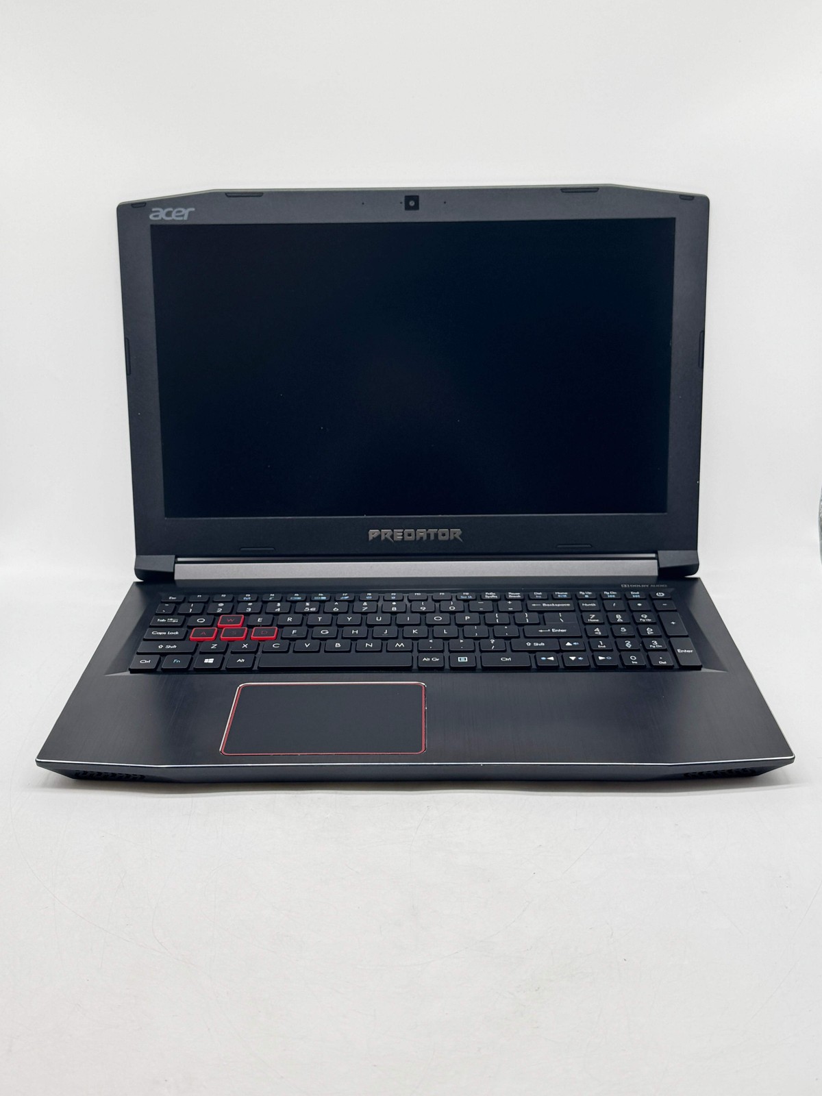 Acer Predator Helios 300 G3-571 15.6″ i7-7700HQ 16GB RAM 256GB SSD Used
