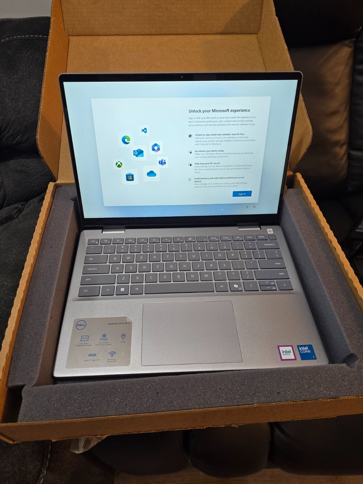 Dell Inspiron 14” 2-in-1 Touch Laptop Intel Core 7 Processor 16GB RAM Open Box