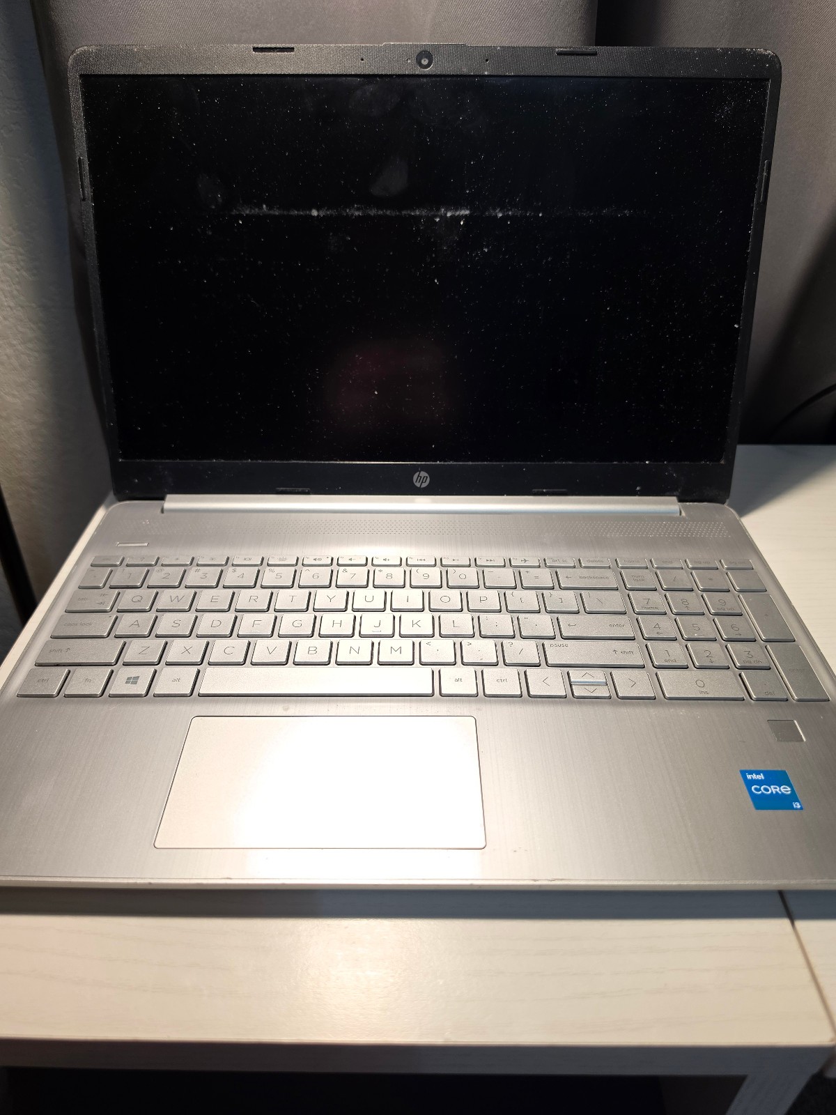 HP 15-dy2035tg 15.6″ FHD Laptop i3-1125G4 8GB RAM 256GB SSD No Charger